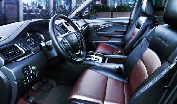 2022 Honda Ridgeline Interior