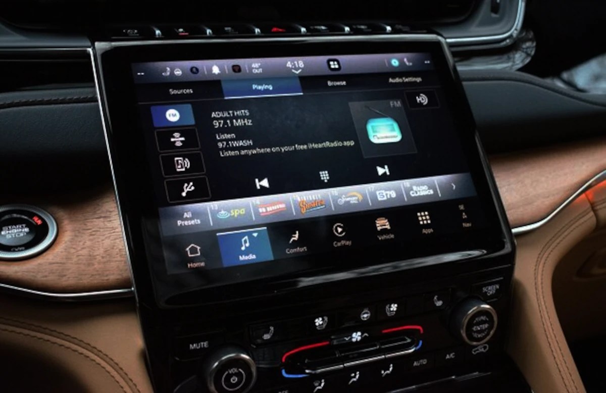 Grand Cherokee 2026 Infotainment